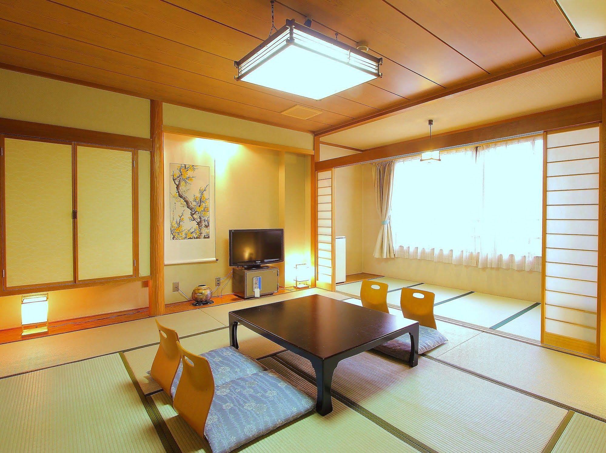 Isawa View Hotel Fuefuki Екстериор снимка