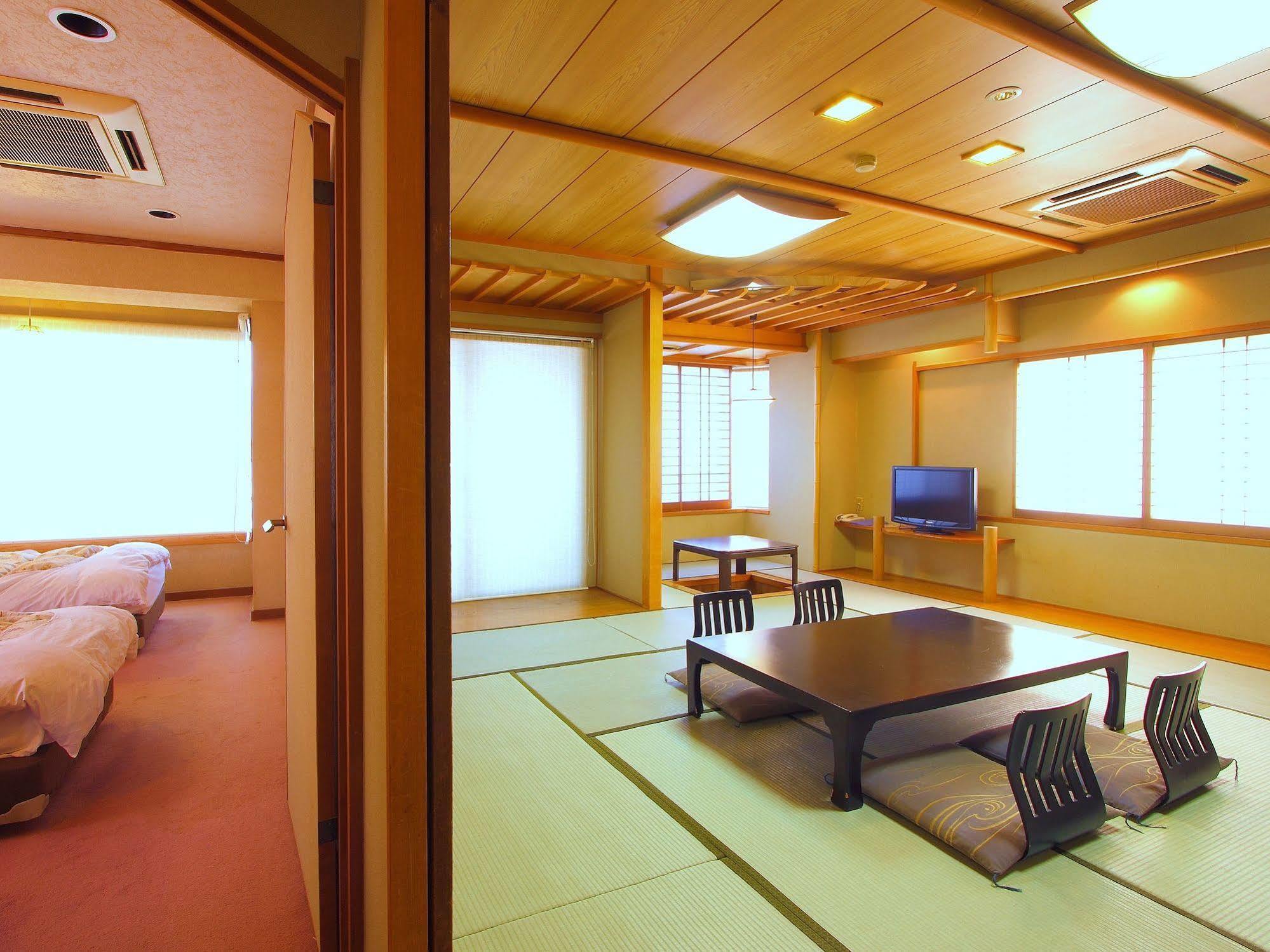 Isawa View Hotel Fuefuki Екстериор снимка